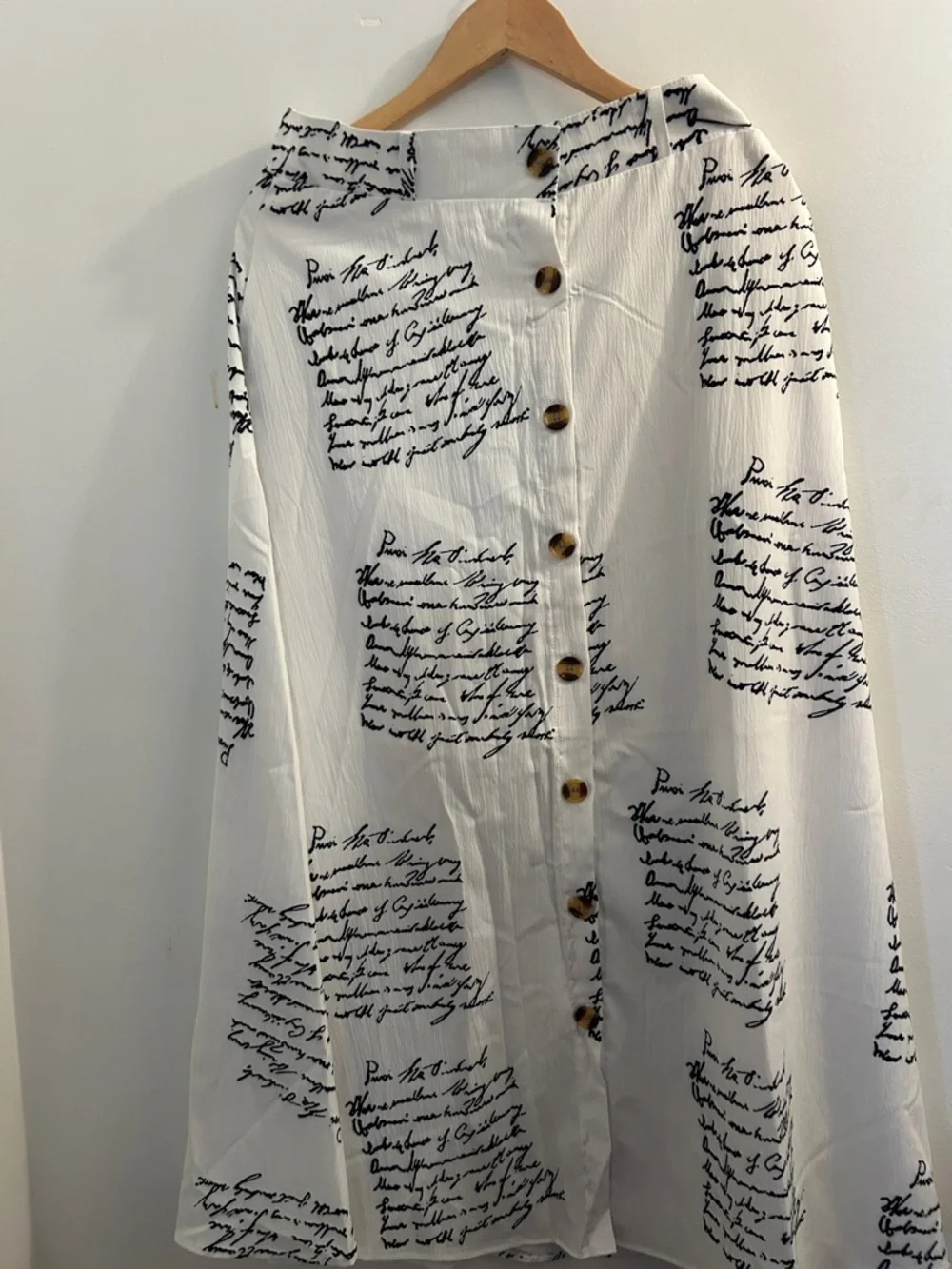 White Script Print Button-Front Maxi Skirt with lining - Picture 3 of 8